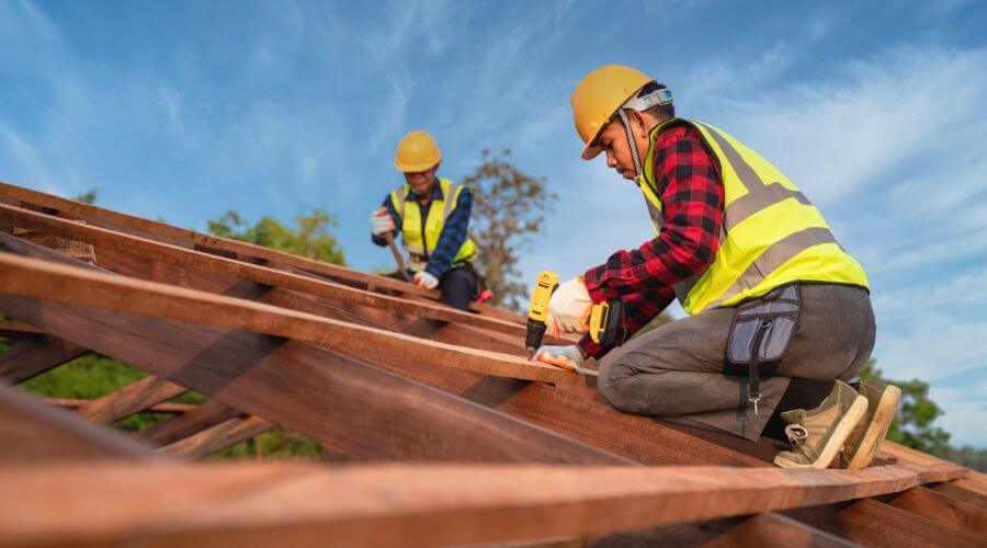 Professional Flat Roofing Installation services in Catawba, WI